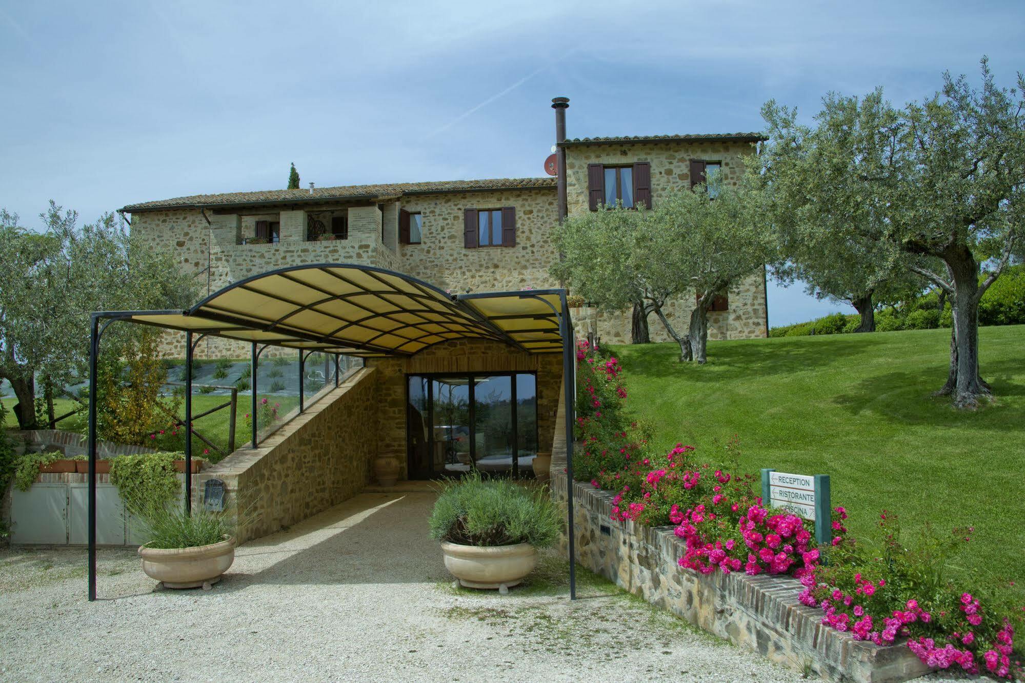 Agriturismo Le Colombe Assisi Exterior foto